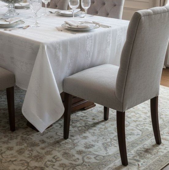 Tovaglia di Lusso RUBINO Jacquard Misto Lino - Design Tela Aida - Su Misura (Bianco/Avorio) - Barrile donna