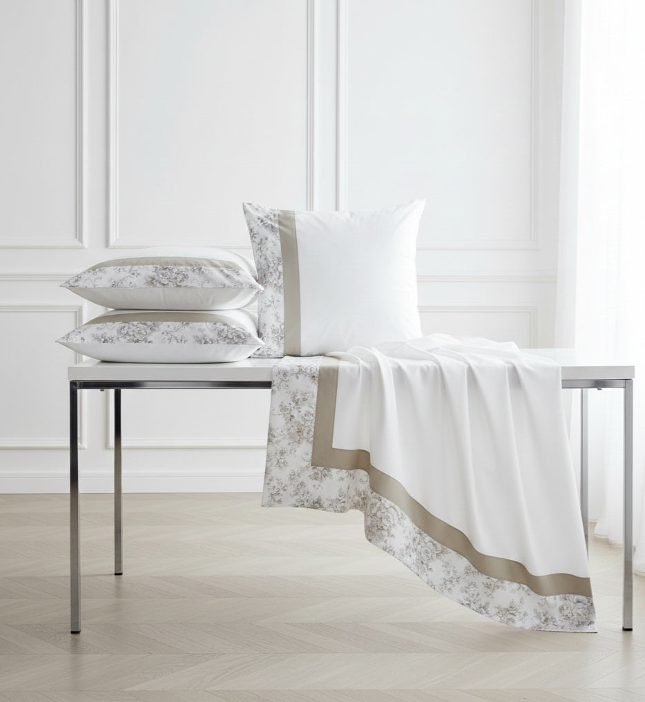 Completo letto Pisa in percalle di cotone con doppia balza – Rosa e Sabbia - Barrile donna