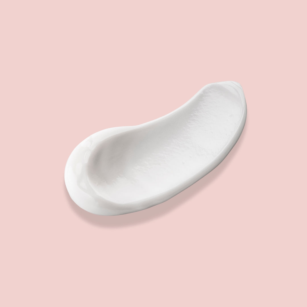 Latte detergente e struccante