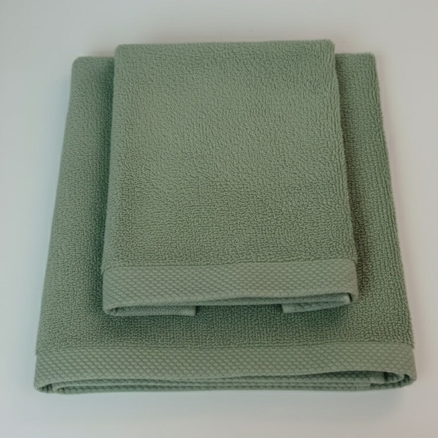 AREA - Set Spugna Asciugamano + Ospite Tinta Unita 100% Cotone - Barrile donna